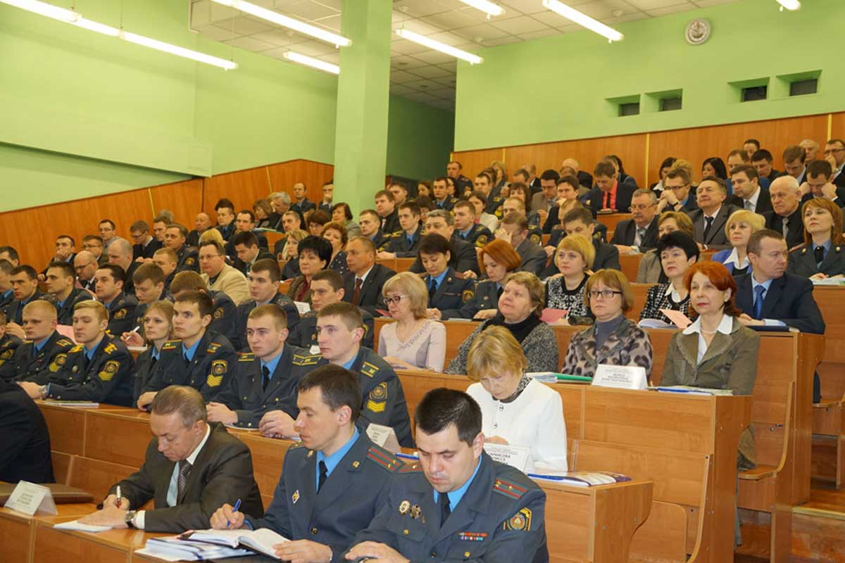 Наука на страже порядка: в Академии МВД состоялась международная конференция