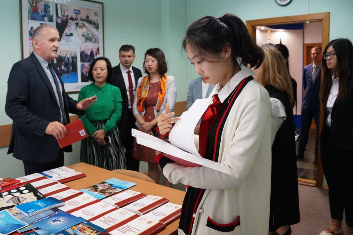 Китайская делегация посетила Академию МВД Республики Беларусь