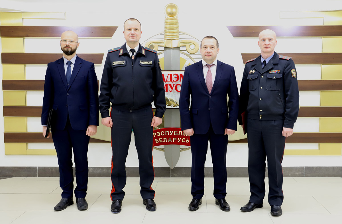 Академию МВД посетило руководство Института национальной безопасности