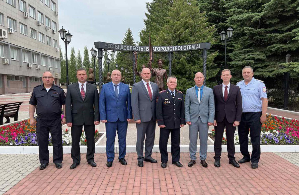 Международные проблемы противодействия организованной преступности обсудили в Казани