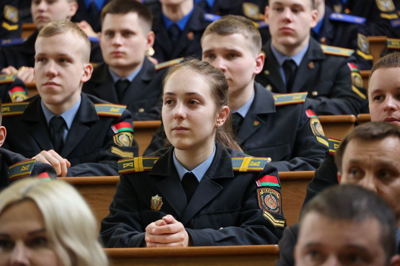 Накануне профессионального праздника...  