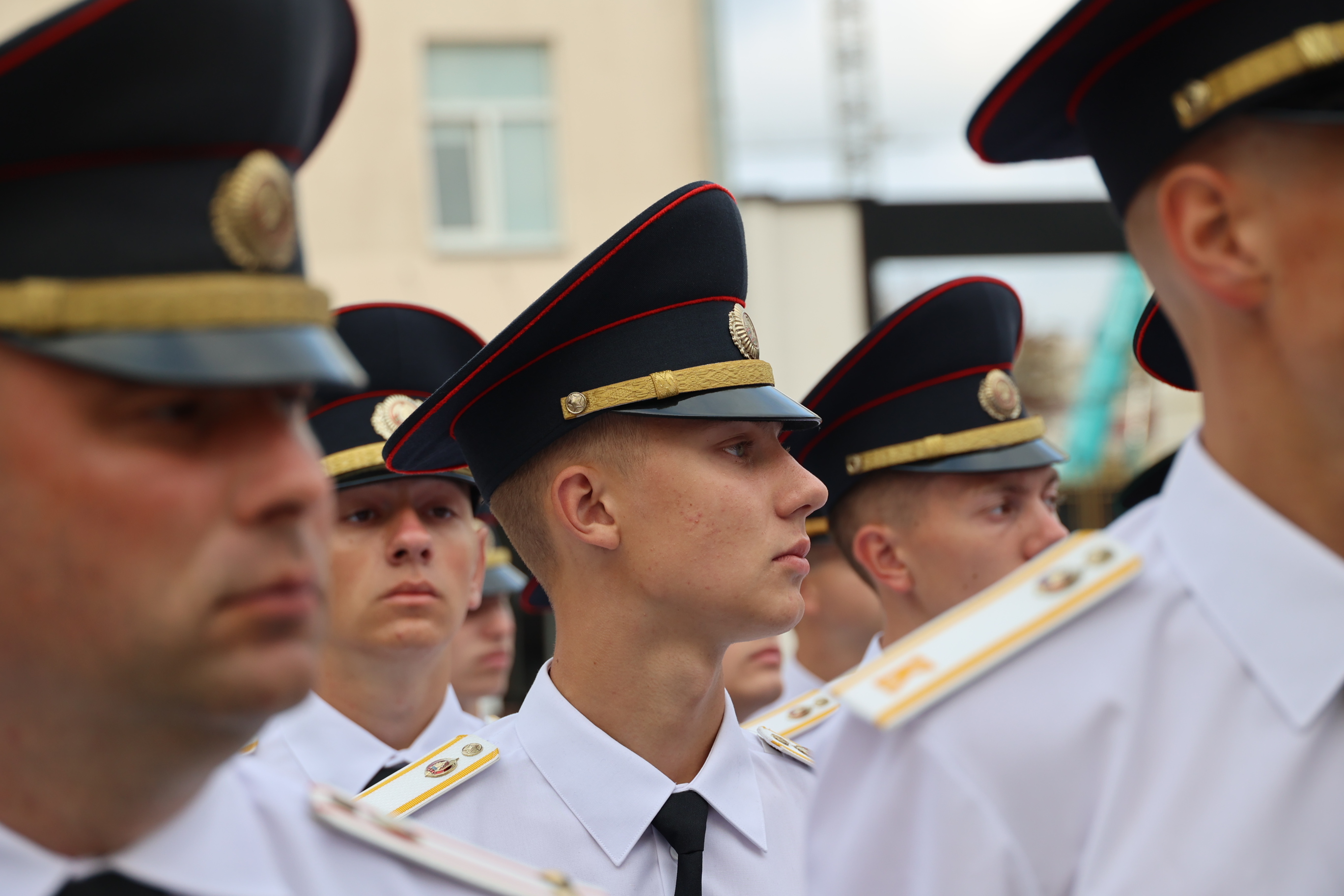 С Днем знаний, академия!