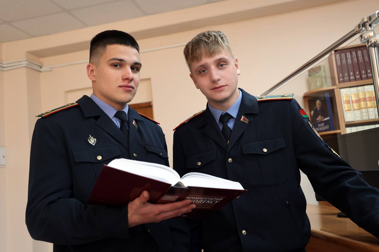 С успехами на практике